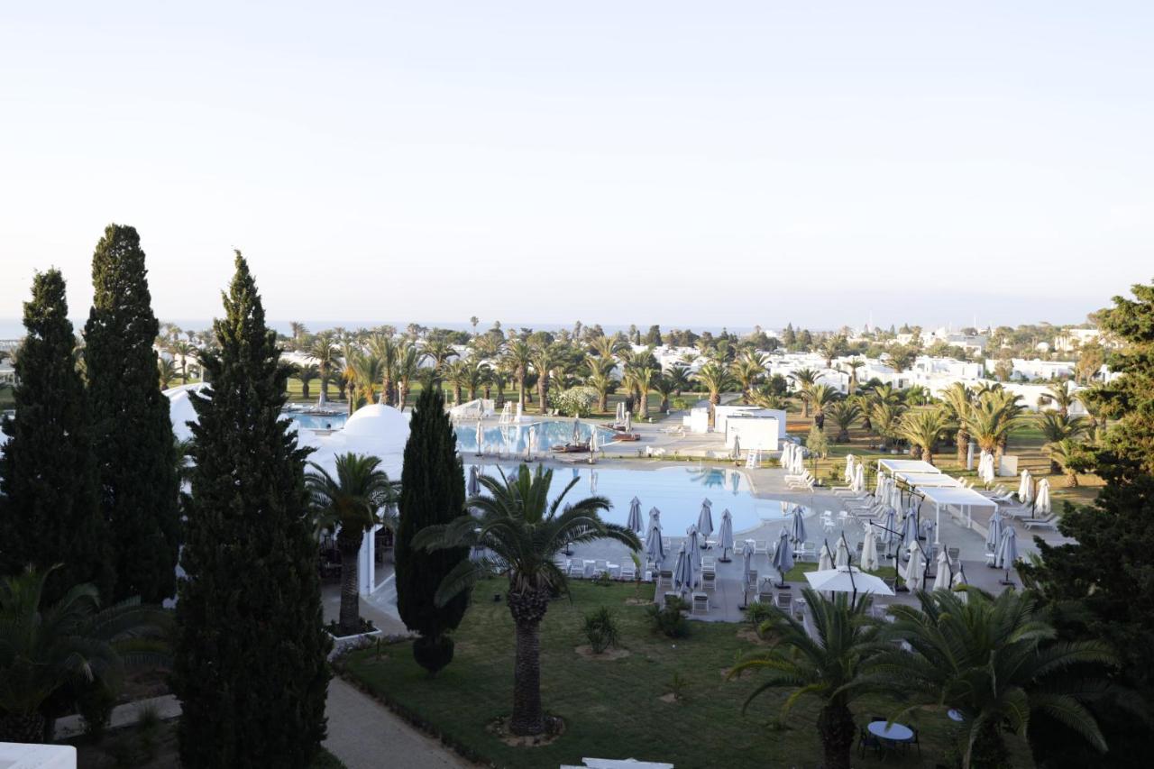 The Mirage Resort & Spa Hammamet Eksteriør bilde View of the port of Glyfáda